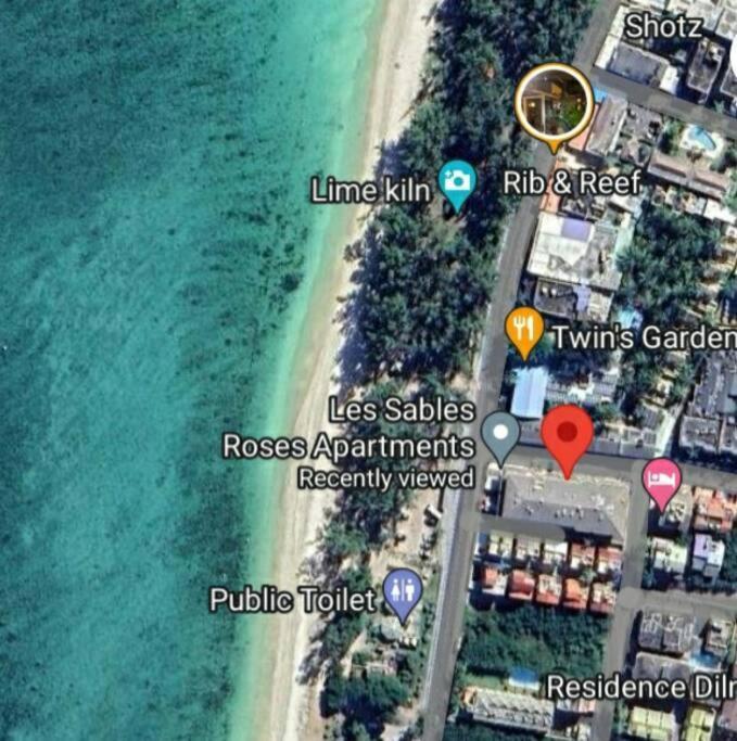 3 Bedroom Beachside Apartment - 30 Secs From Beach Flic-en-Flacq Dış mekan fotoğraf